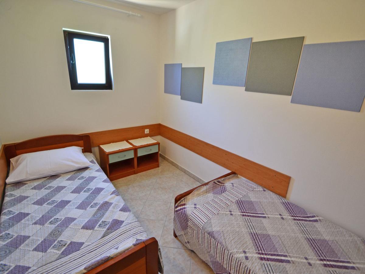 Holiday Home Nikolina By Interhome Вир Екстер'єр фото